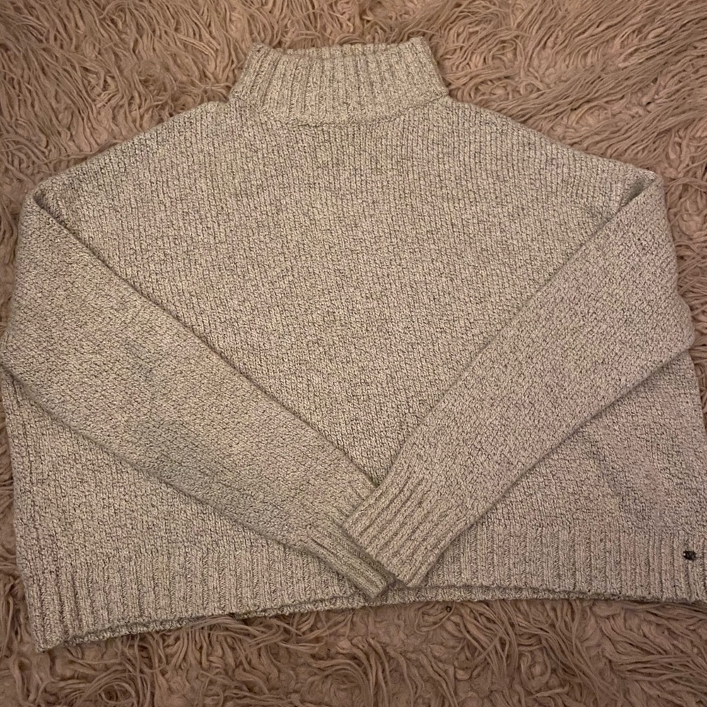 American eagle sweater
